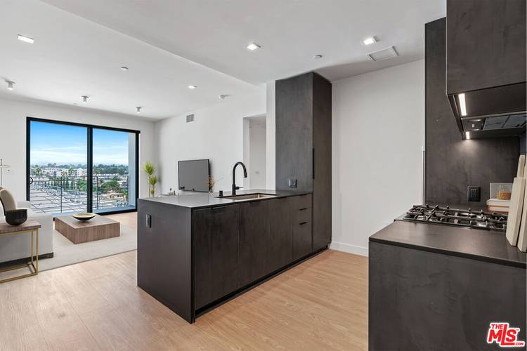 3688 Overland Ave 2BR La