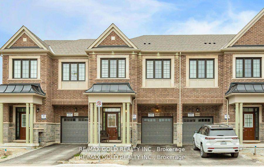 Luxury freehold townhouse by Great Gulf Homes in a prime Milton location, close to highways and amenities.