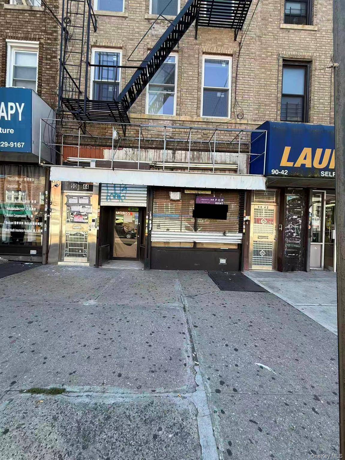 Prime Elmhurst 1st floor commercial storefront in the heart of the neighborhood !