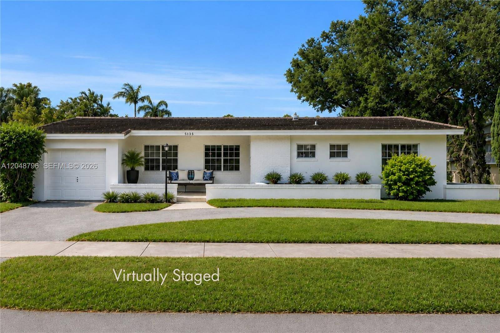 A great home starts with a great location, and this South Miami gem is full of possibilities, mere blocks from the University of Miami !