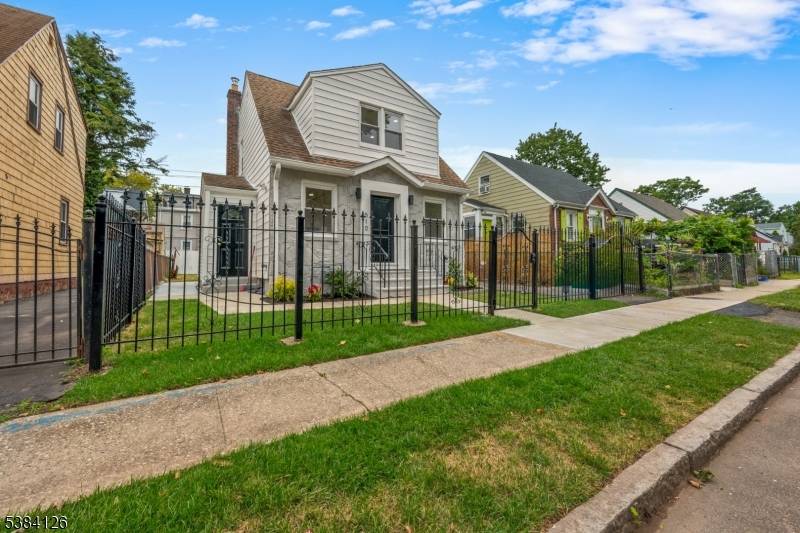 Newly Renovated 2 Bedroom 2 Full Bathroom, Separate side entrace into Finished basement with bonus room with closet and full bath, 2 Zone HVAC units Central AC Heat, New Roof, ...