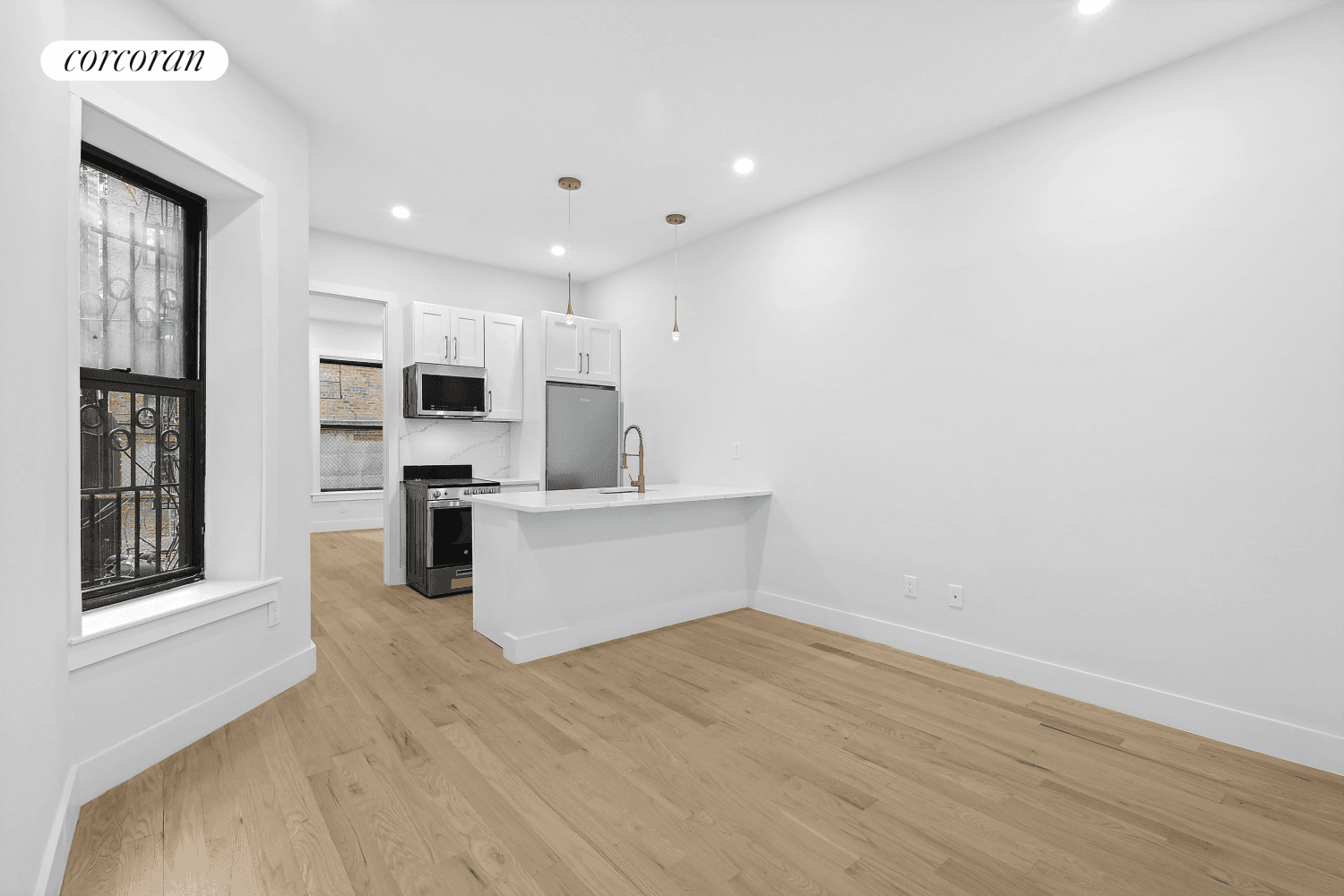 Introducing The Henson, a newly unveiled collection of 52 boutique rental apartments situated in one of Manhattan's desirable residential destinations.