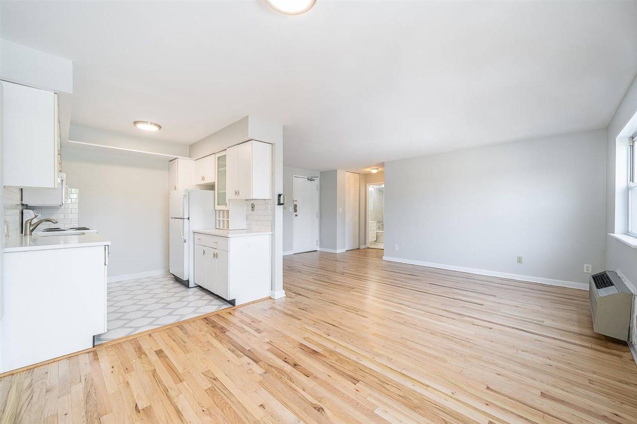 6713-6715 POLK ST Condo New Jersey