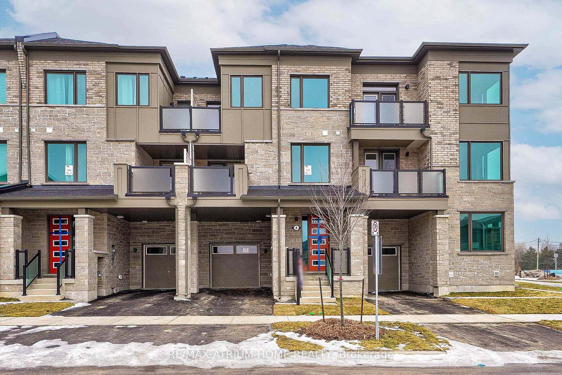 Welcome to the Mattamy Homes Townhome in Spring Water Community.