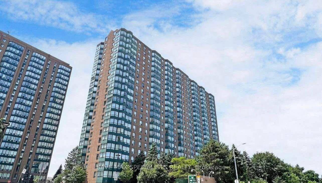 Step into 900 sq ft of beautifull living space in this bright and spacious 2 bedroom plus den condo.