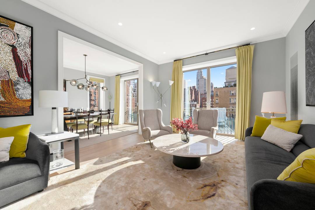 Bathed in natural light from sweeping floor to ceiling windows, this four bedroom, three and a half bath Upper East Side condominium has been transformed through a museum quality renovation ...