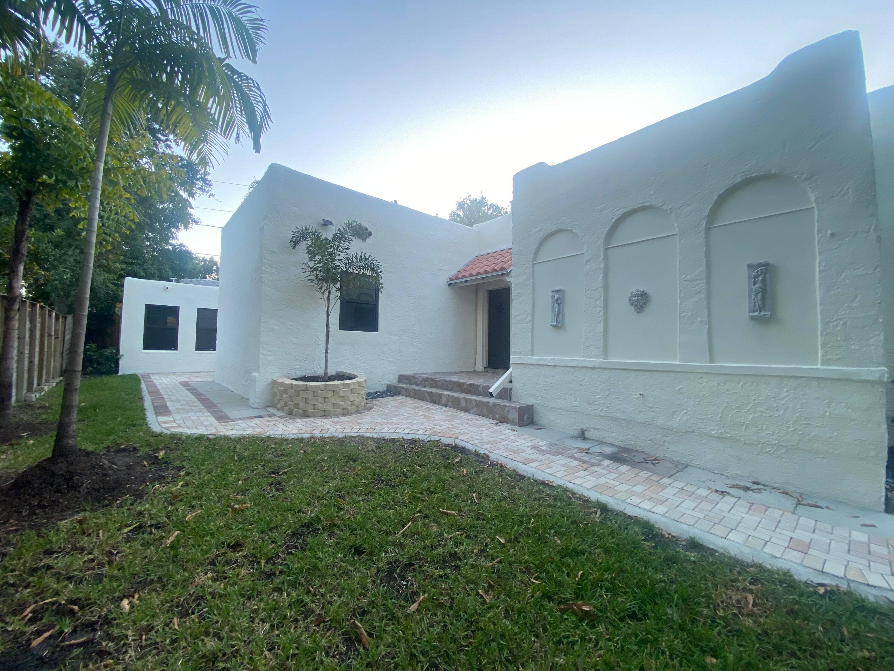 This 1926 Spanish Mission style home, in Historic Northwood Hills, offers the perfect fusion of timeless charm and modern convenience set on a double lot.
