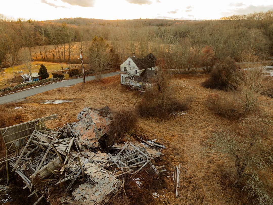 This expansive 100 acre parcel of land, with 1500ft of road frontage, provides a rare opportunity in a small city for development or recreation, Zoned R80, this property provides ample ...