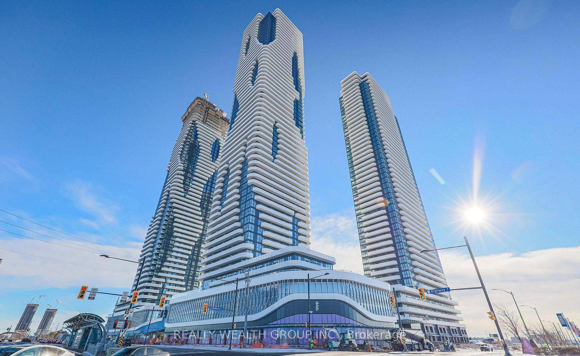 Bright, never lived in 2 bed 2 bath corner suite offering 697 sqft of thoughtfully designed interior space plus 2 balconies and 1 parking.