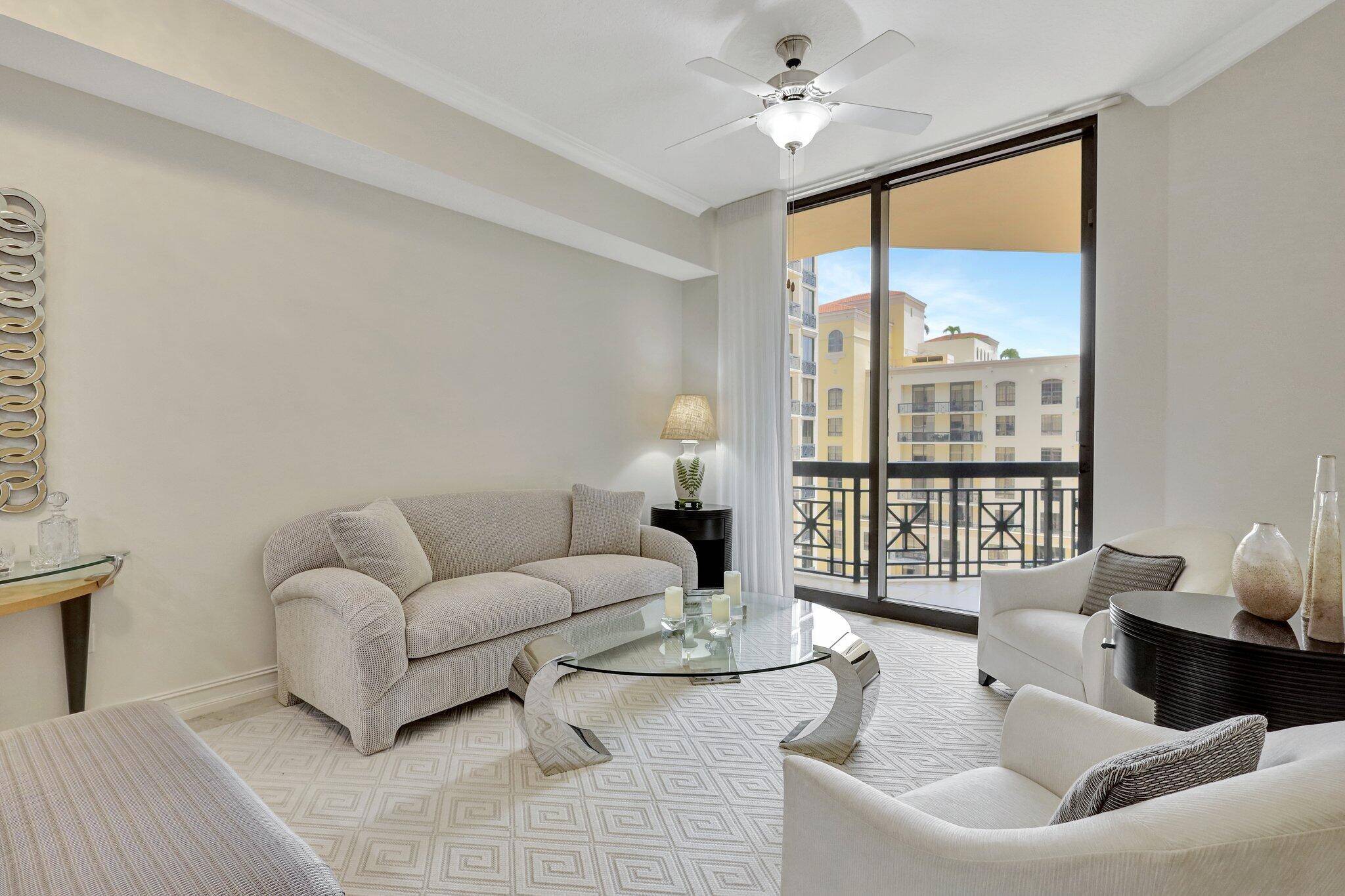 Fantastic ONE BEDROOM, 1.