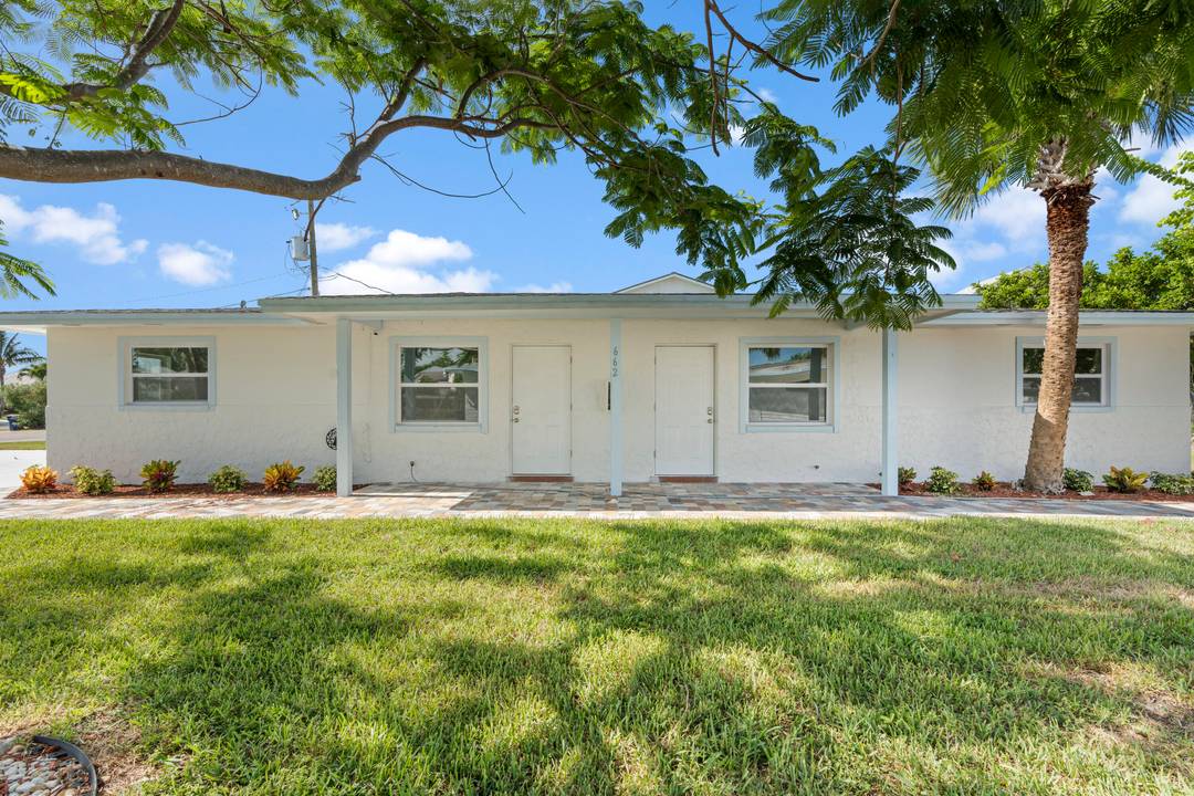 Exceptional opportunity to acquire a four unit multifamily property consisting of two concrete duplex buildings in Fort Pierce.