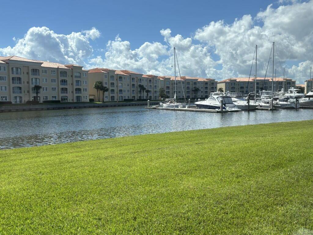 This stunning first floor unit has been completely upgraded, including kitchen and guest bath !