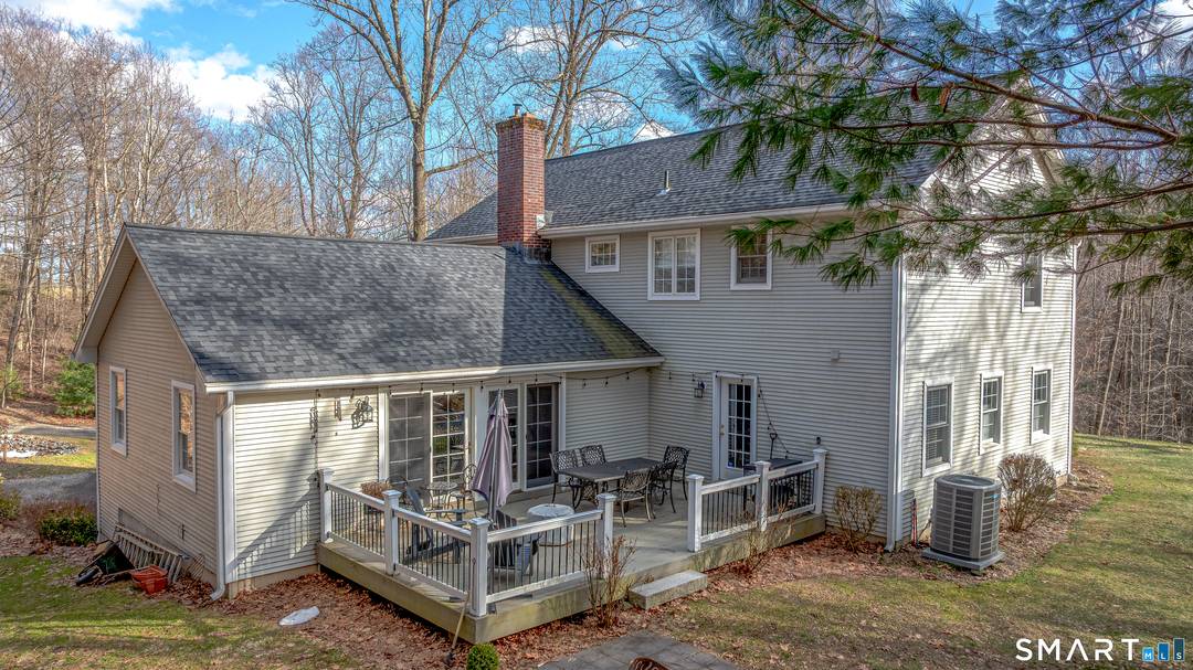 This beautiful 9 room colonial has every attention to detail and all the features that a discriminating buyer is looking for.