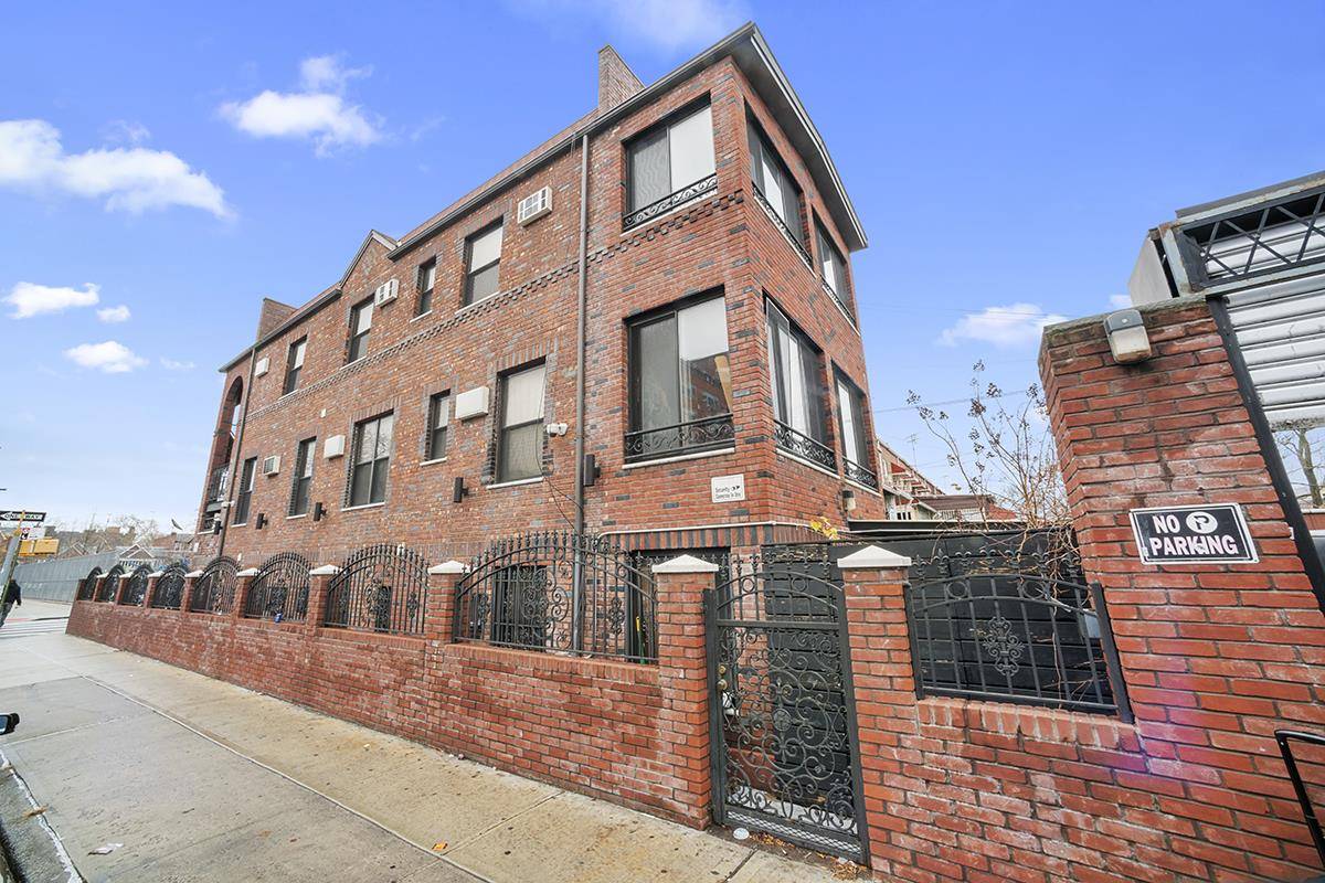 70 East 39th Street is a newly renovated three family house in a prime Flatbush location.