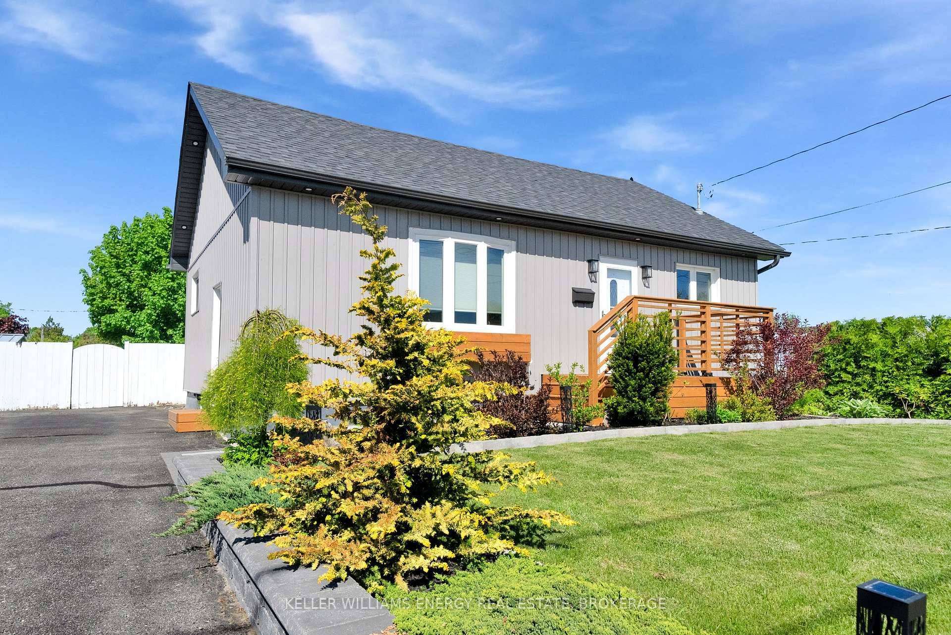 Welcome To 1248 Somerville Street !