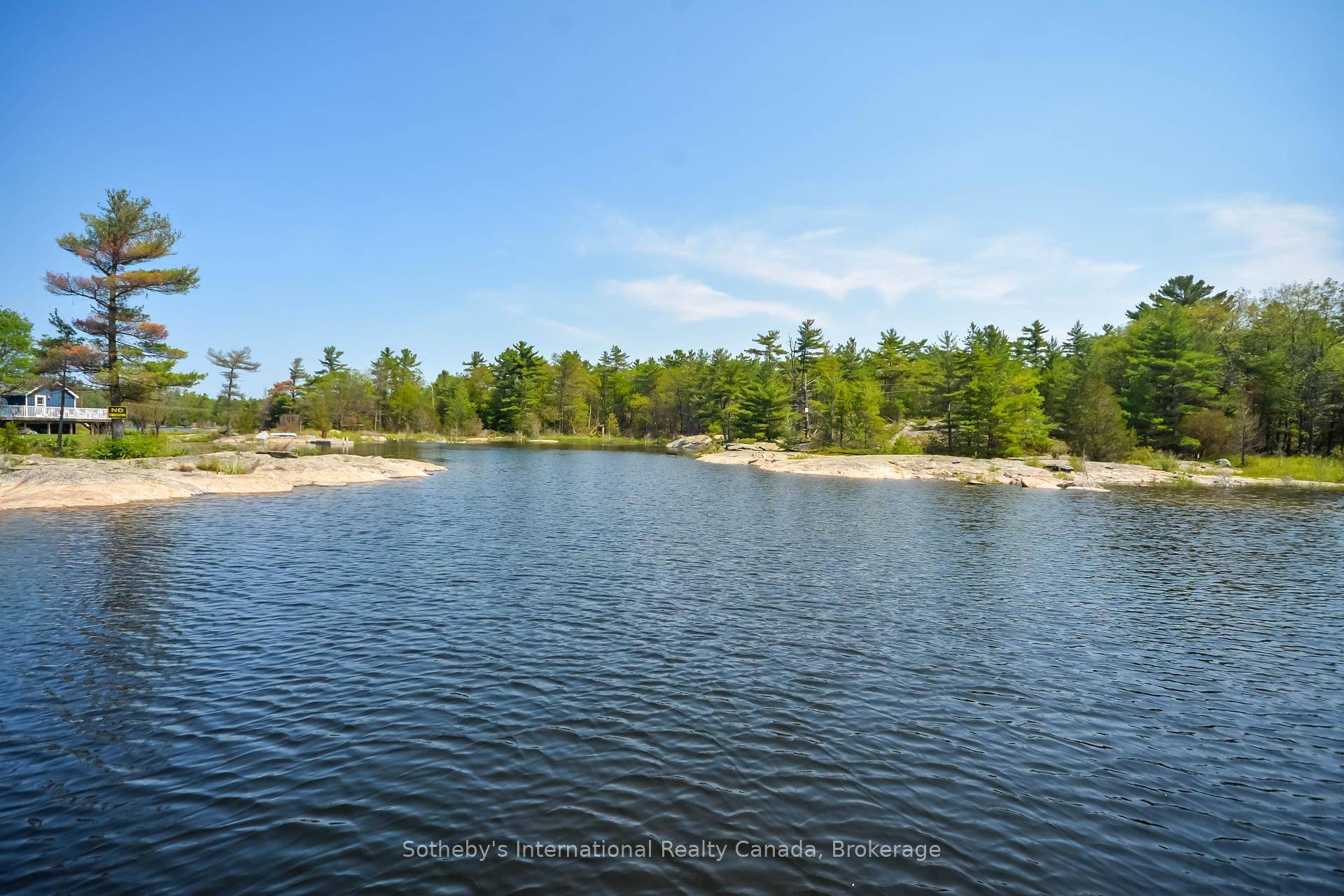 2 acre private vacant building lot in the heart of Cognashene on Burnt Island, Freddy Channel.