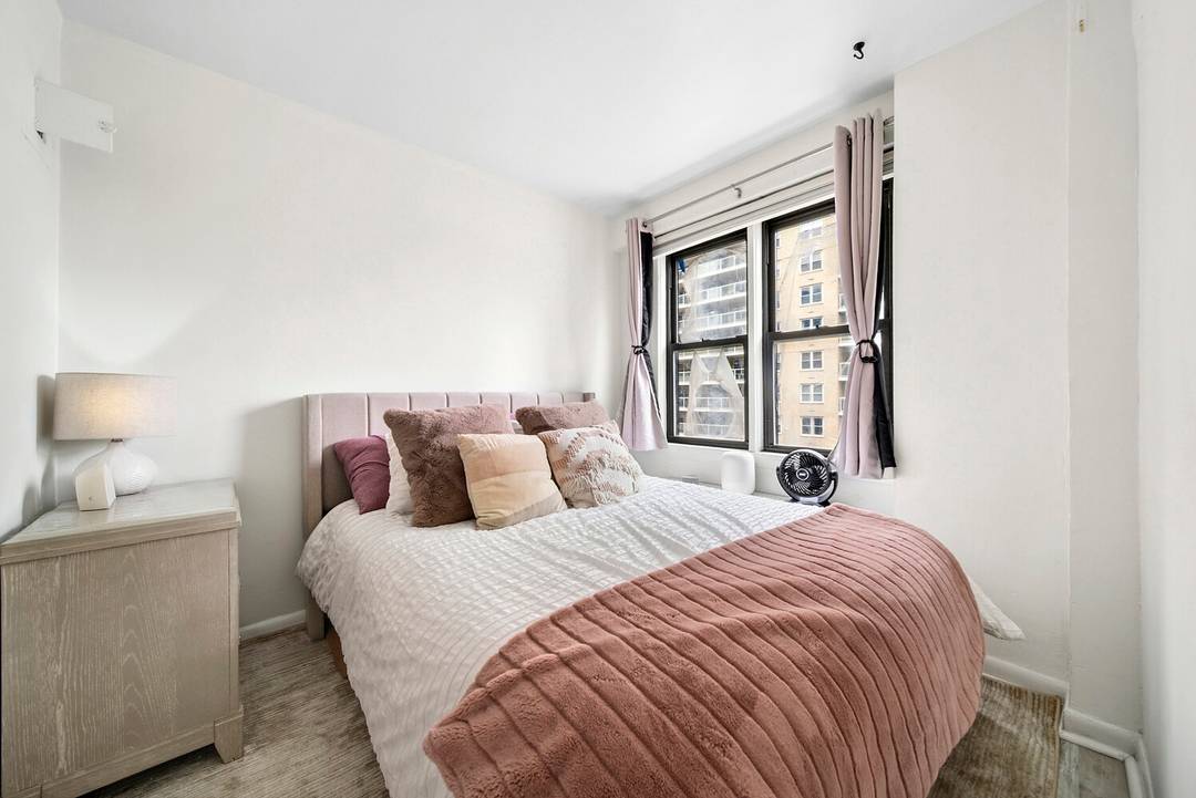 Welcome to 245 East 24th Street 9F, a graciously proportioned and beautifully updated 1 bedroom, 1 bath residence located in the heart of Kips Bay !