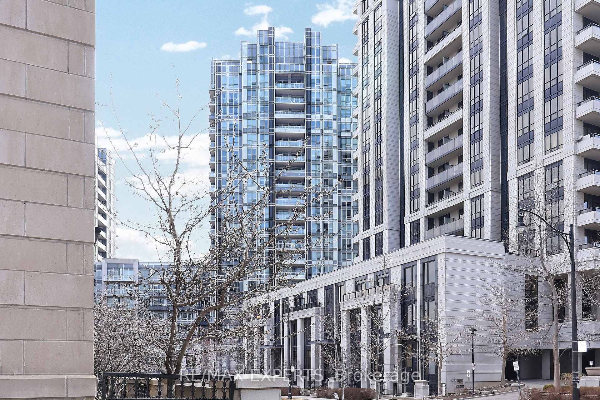 Elegant Tridel Tower, Very Well Lit Unit With Eco Friendly Avonshire Park At The Door.