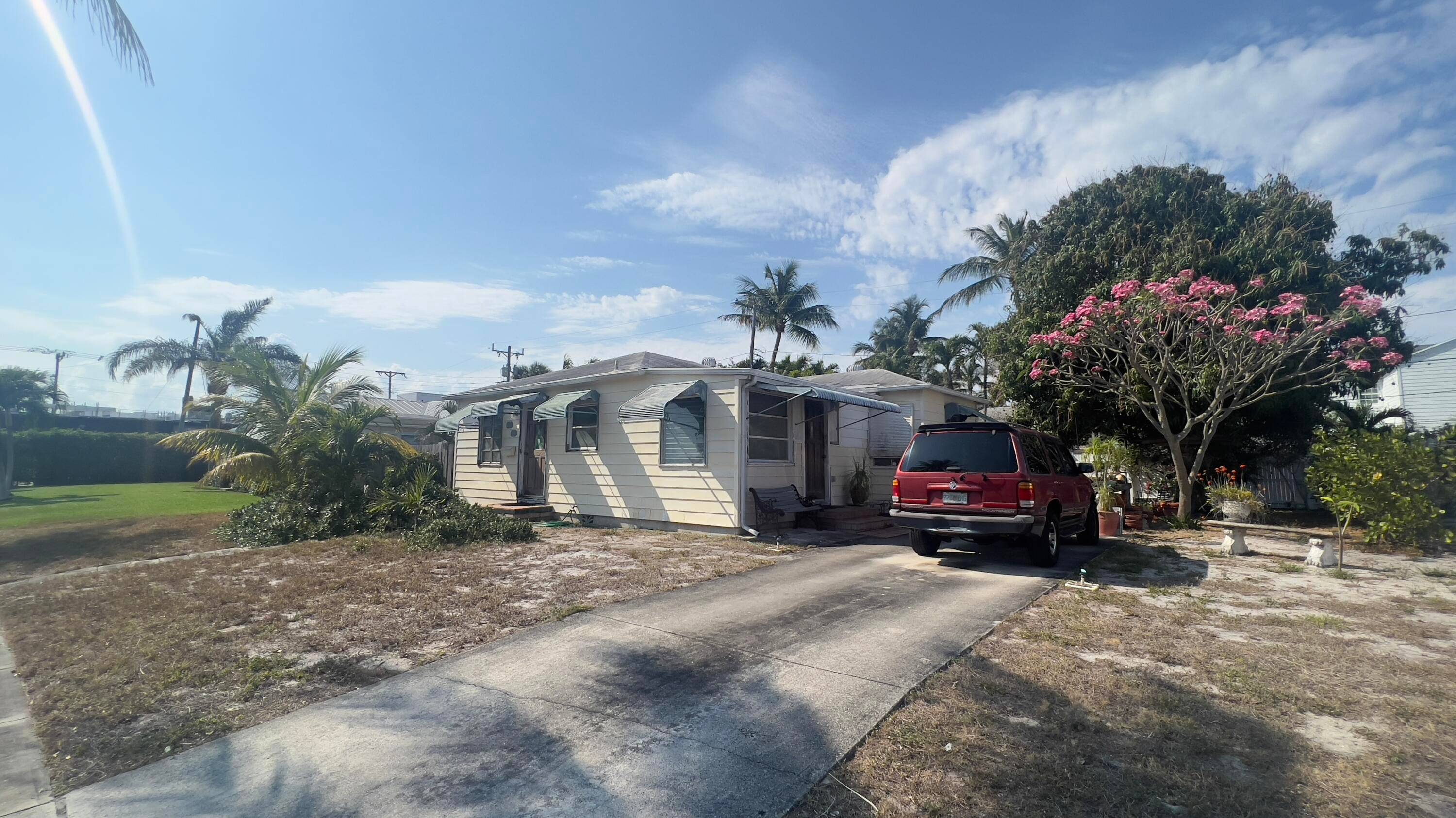 LOCATION, LOCATION ! FABULOUS OPPORTUNITY to own a home in the desirable El Cid neighborhood.