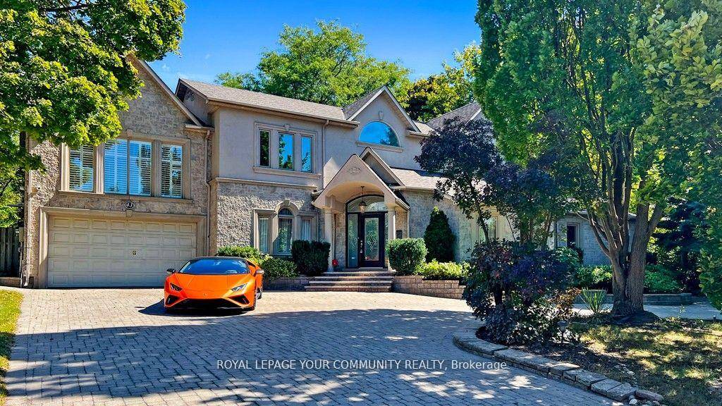 Elegance and sophistication in prime South Richvale, This architecturally significant custom built home With CIRCULAR Driveway.
