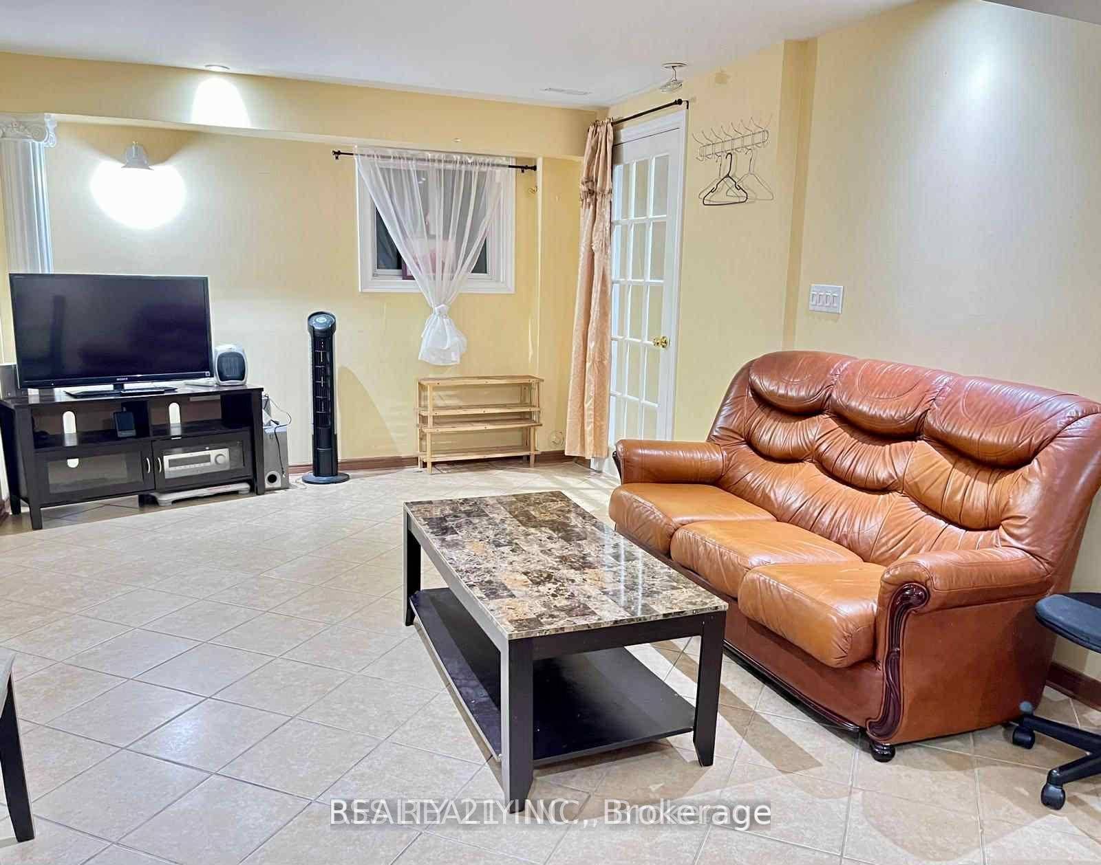 Welcome to this well maintained furnished 2 bedroom, 1 bath basement apartment including 1 Parking located in a quiet, family friendly neighbourhood.