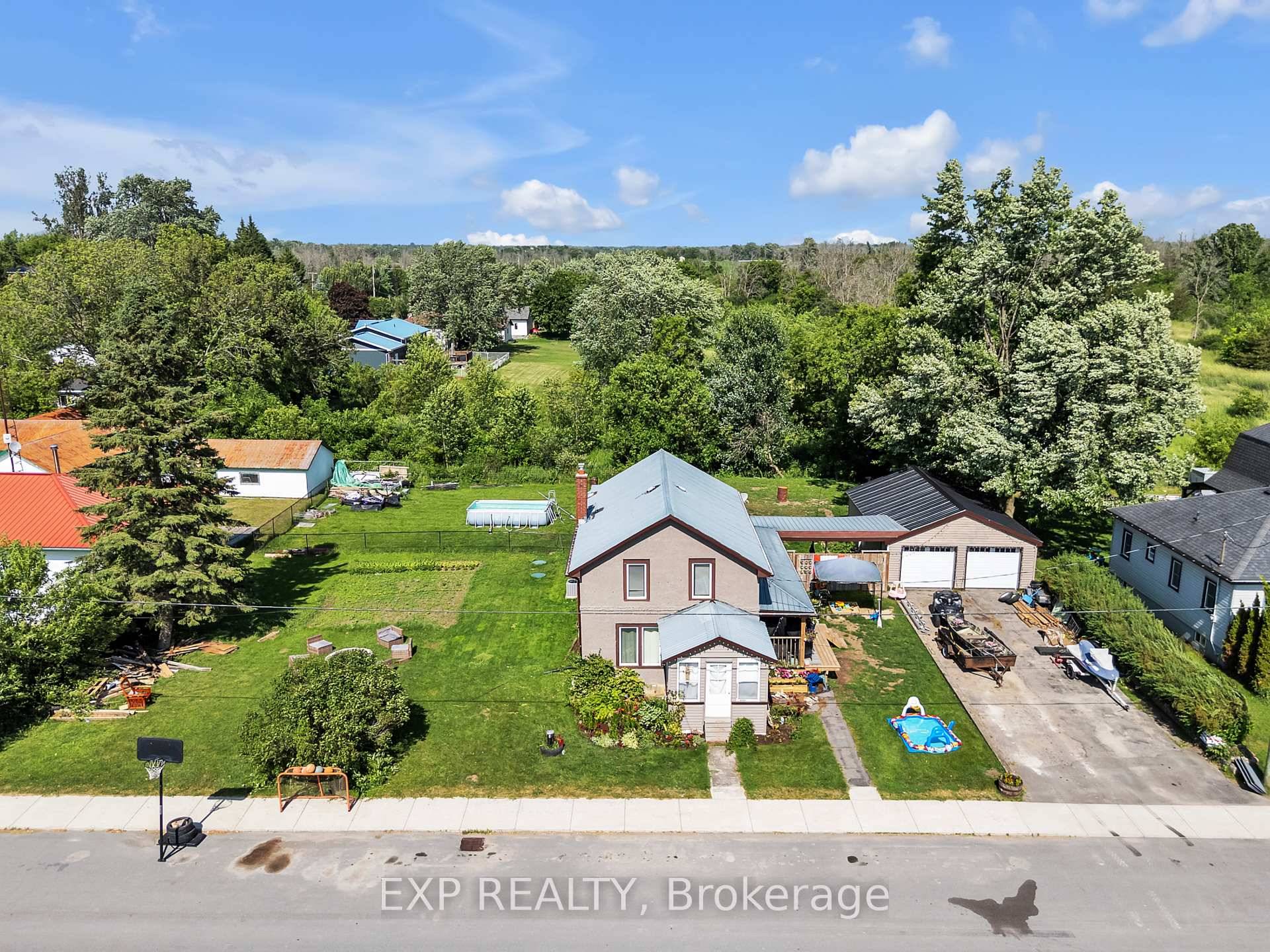 Just 4km from Napanee and steps to Selby Public School and the local park, this 5 bedroom, 2 bath home on nearly half an acre is a rare find at ...