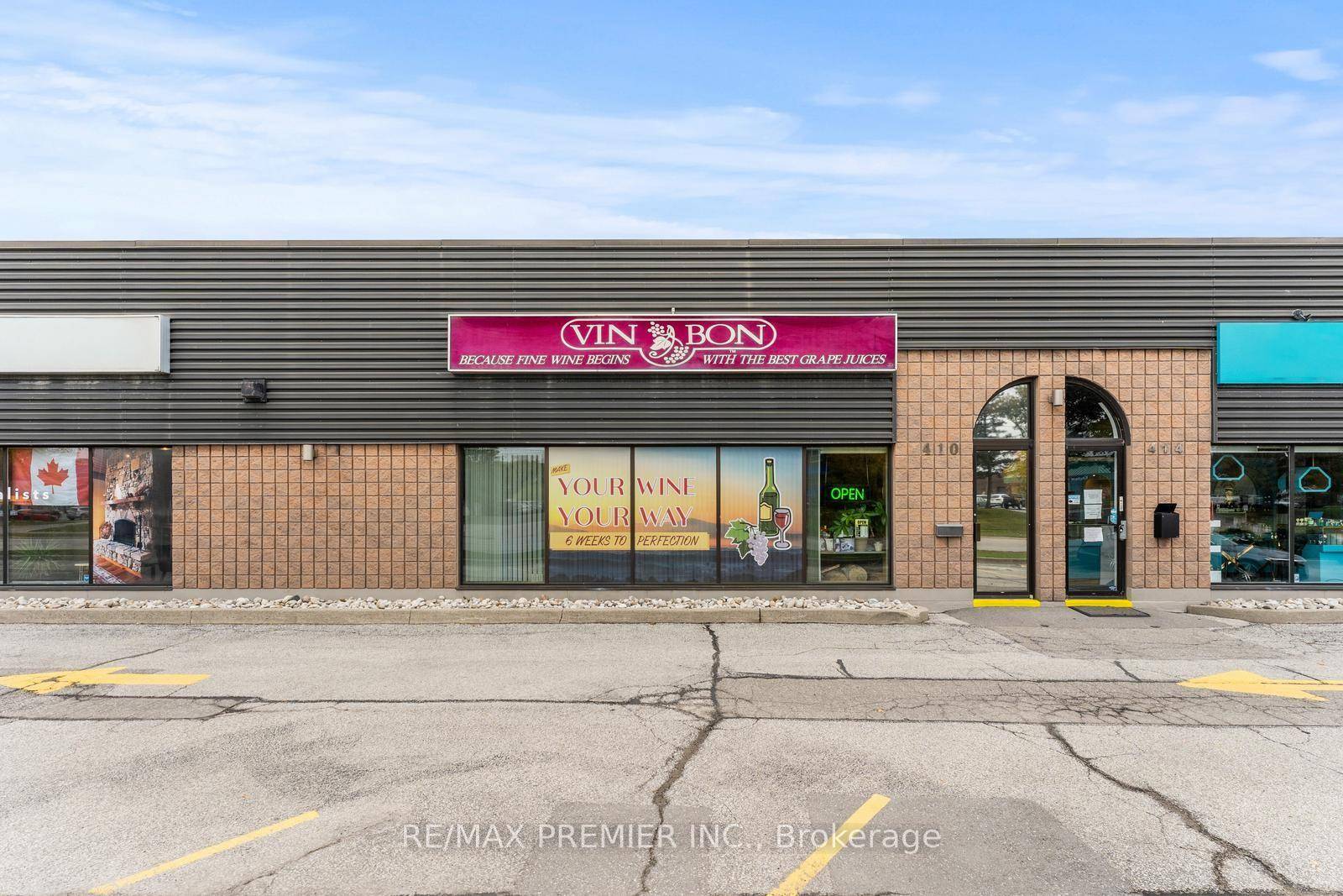 We Invite You To Join The Vin Bon Family And Own Your Very Own Vin Bon Franchise !