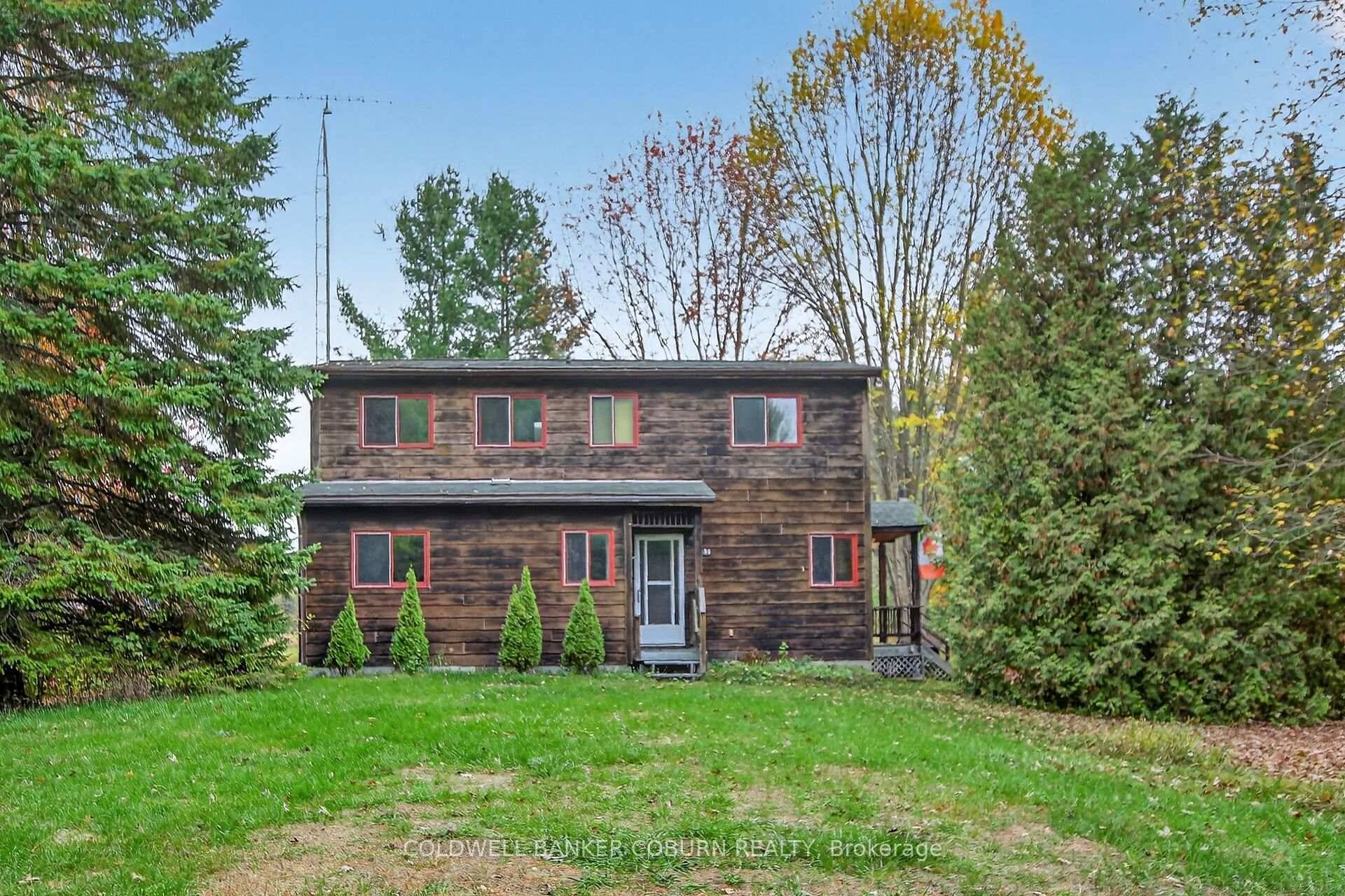 1104 County Road 20 Country Living on 39 Acres.