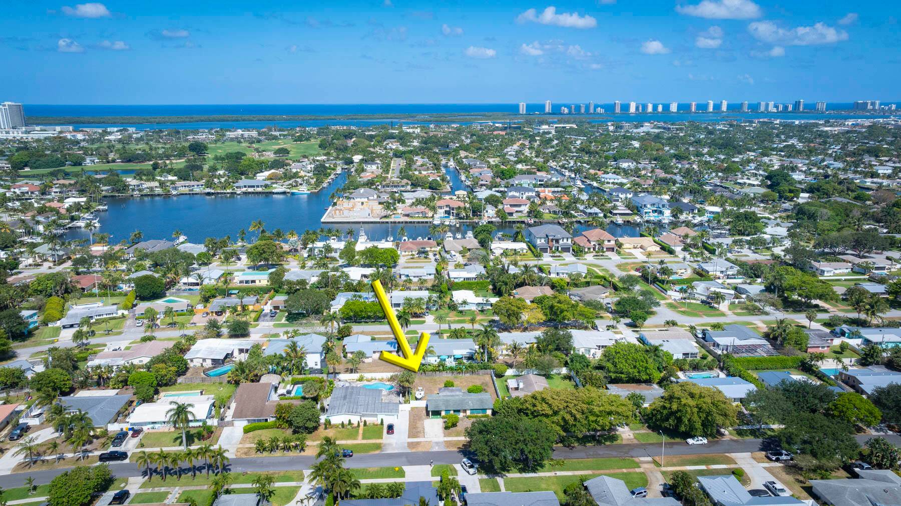 TOP NEIGHBORHOOD IN NORTHERN PALM BEACH COUNTY !