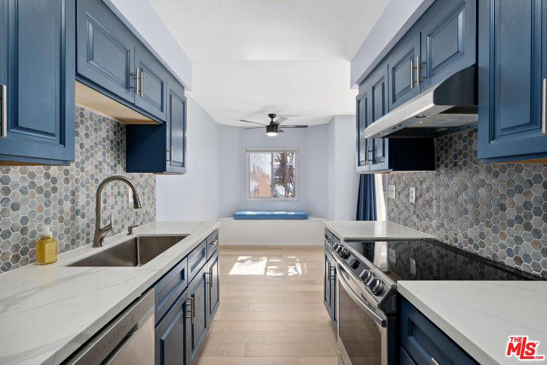914   Lincoln Blvd 1BR Santa Monica La