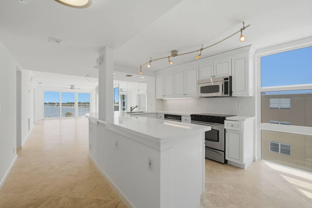 Updated 2 bedroom 2 bathroom unfurnished condo with expansive South east water views in a prime West Palm Beach location.