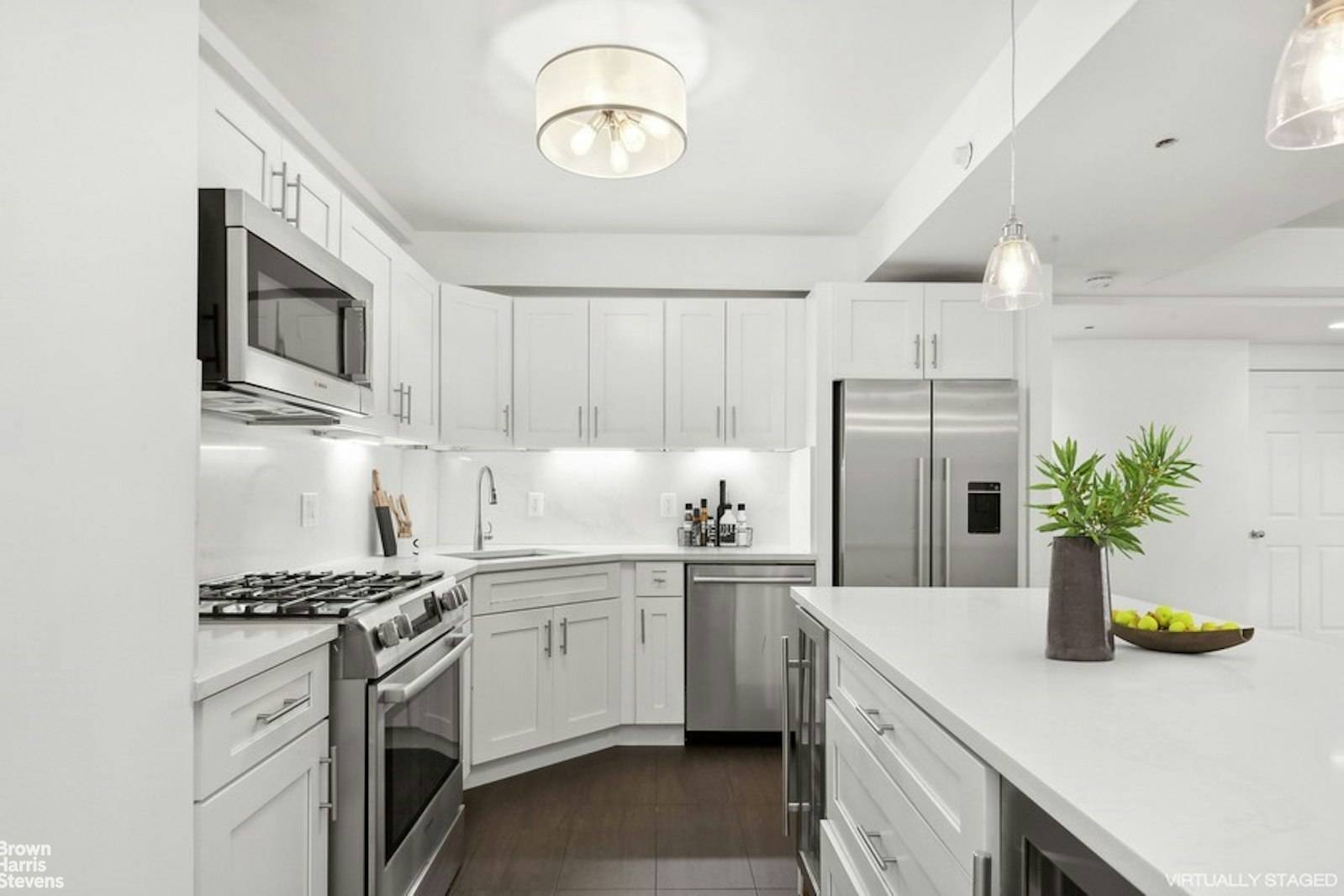 A spacious 2 bed in South Harlem for under 1mm !