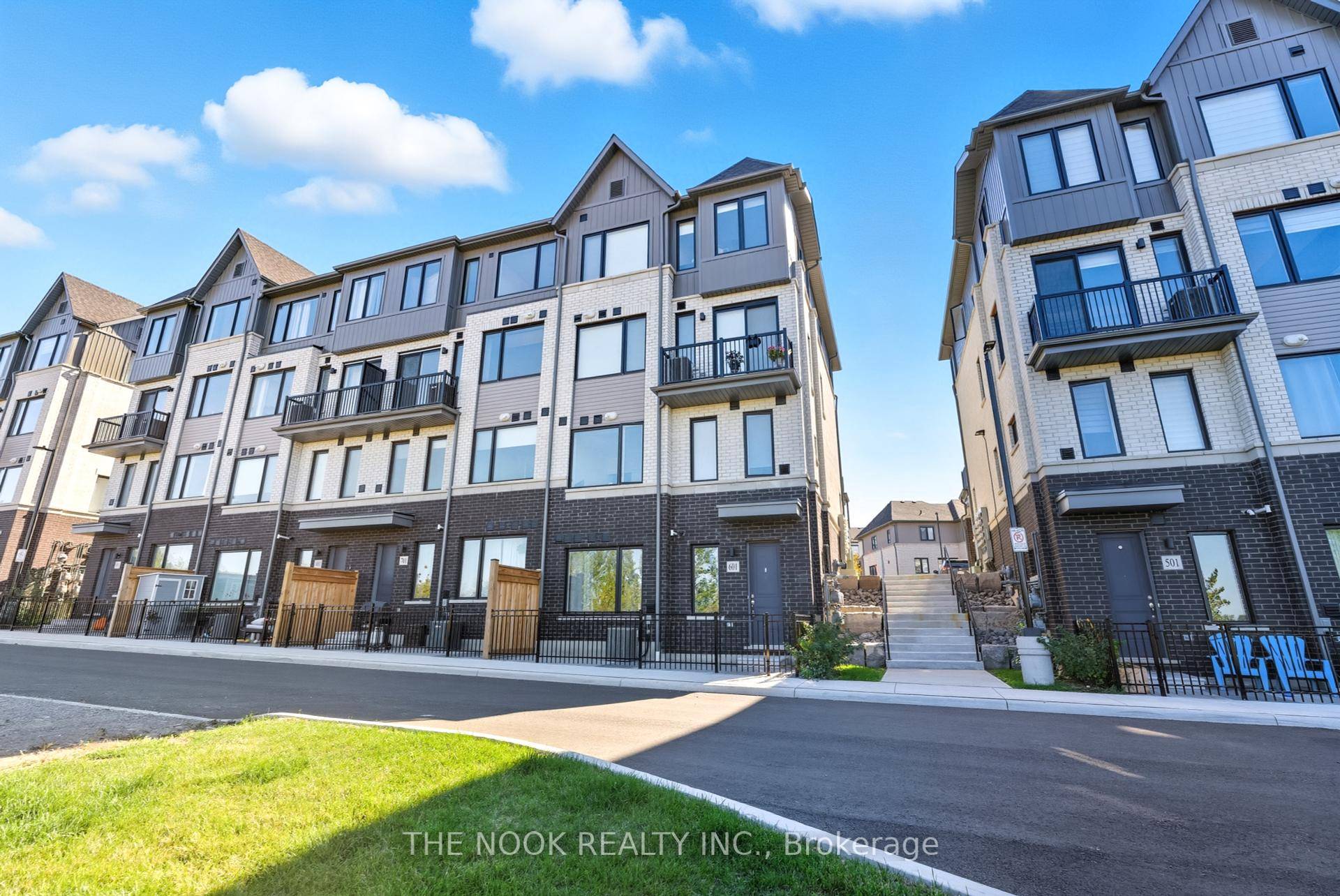 Be the very first to call this bright, stylish home yours !