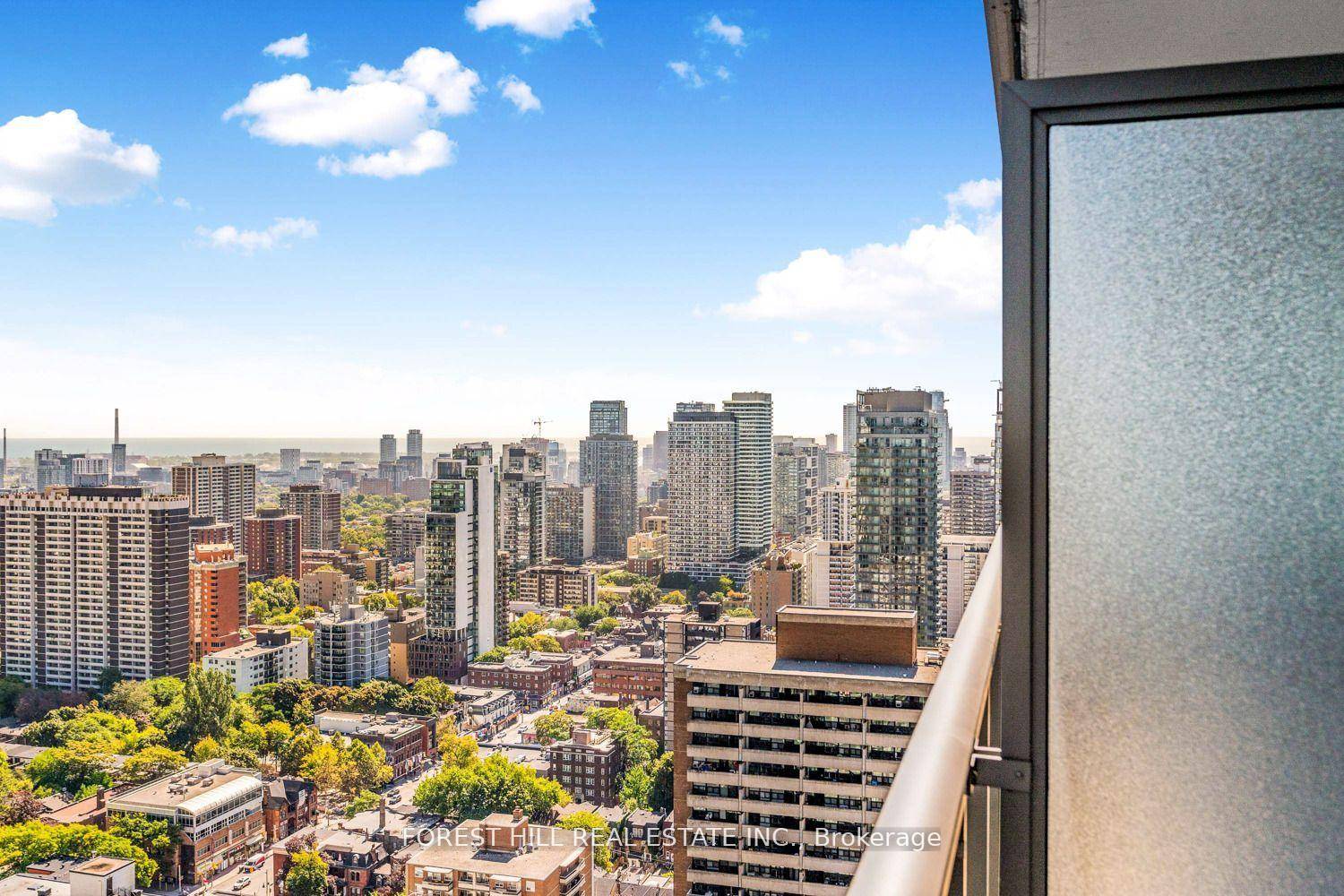 Offers Accepted Anytime Renovated amp ; Updated Luxurious CASA Condos, Only 2 Minute Walk To Yonge Bloor Subway Station !