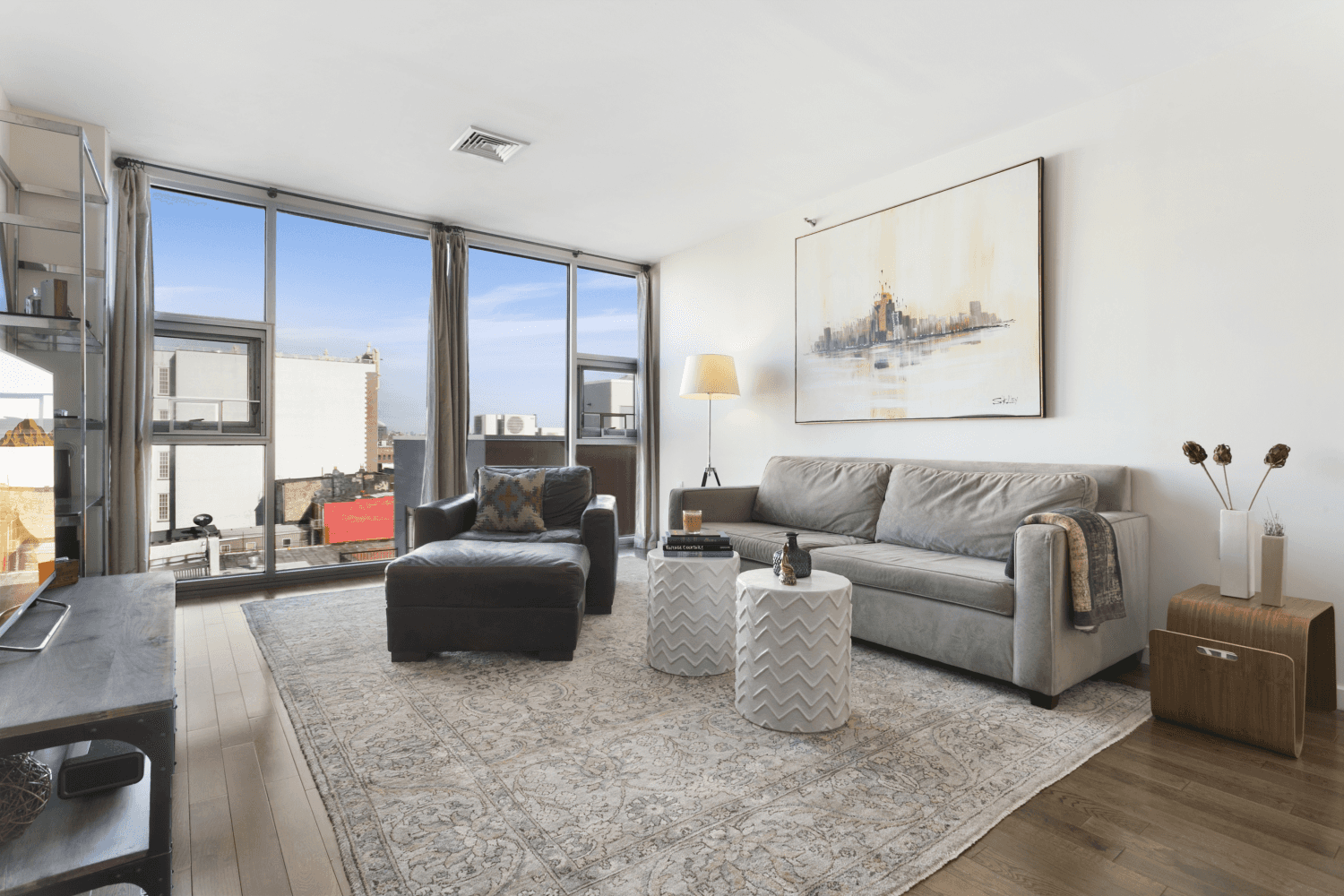 Bright and Spacious Clinton Hill 2br 2ba Condo !
