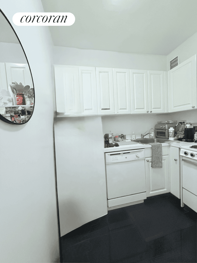 May 1 starting date CENTRAL PARK LARGE ONE BEDROOM APARTMENT in a twenty four hour doorman with elevator building.