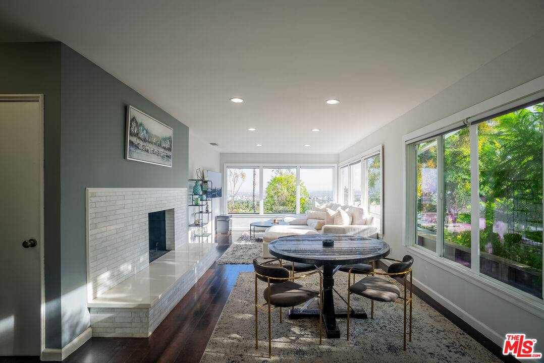 1438 Davies Dr 3BR Beverly Hills Post Office | B.H.P.O. La