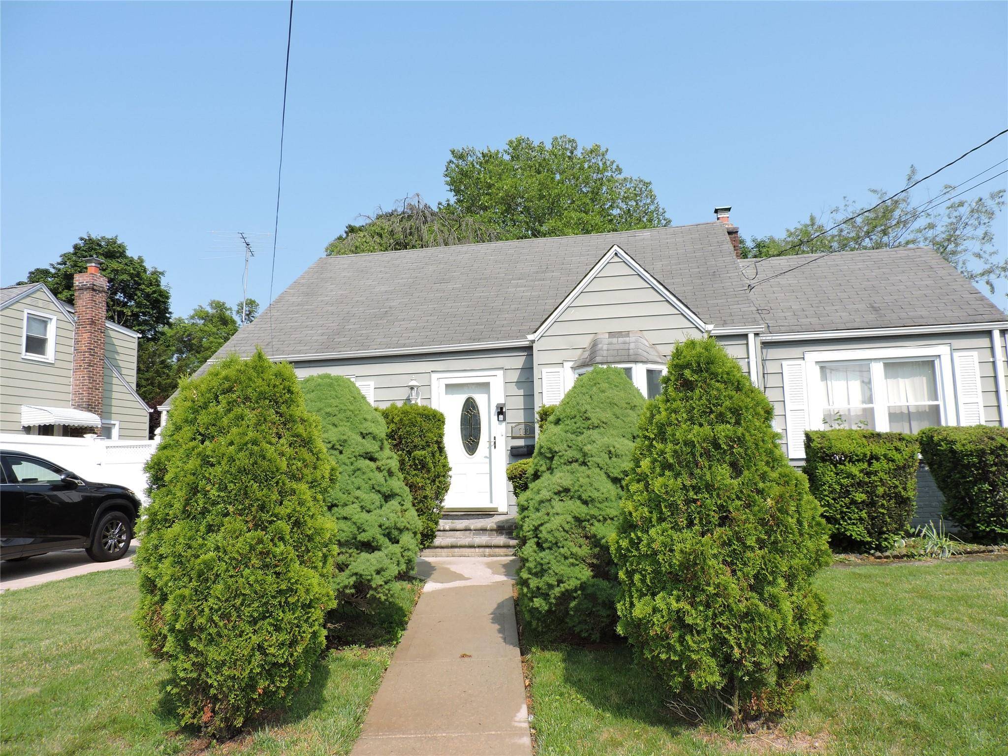 This beautiful home is ready for a new owner.