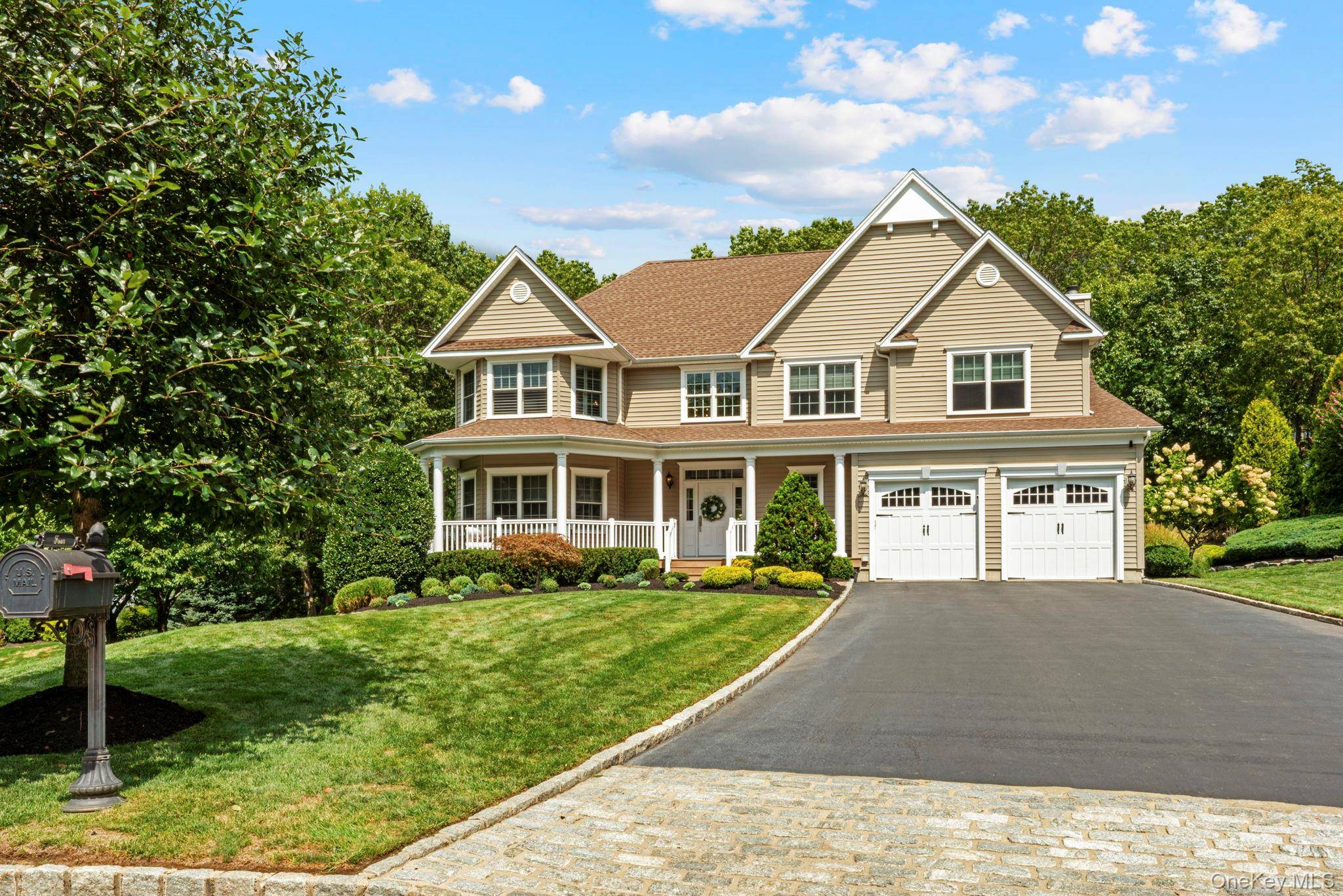 A Gorgeous Newer Development Built By one of Huntington Townships' Premier Builders Walter Morris owner of Morgan Creek.