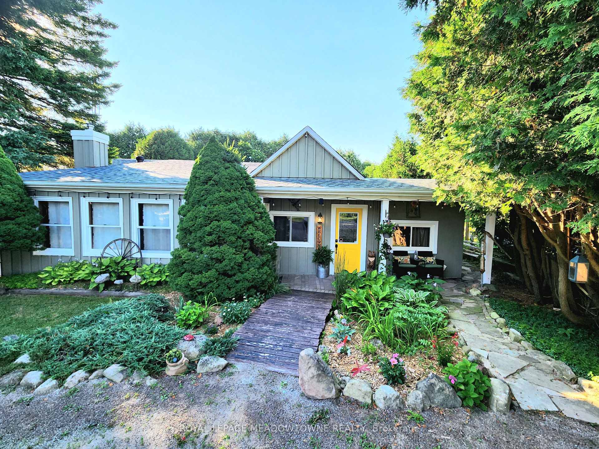 Located in the charming hamlet of Cedar Valley.
