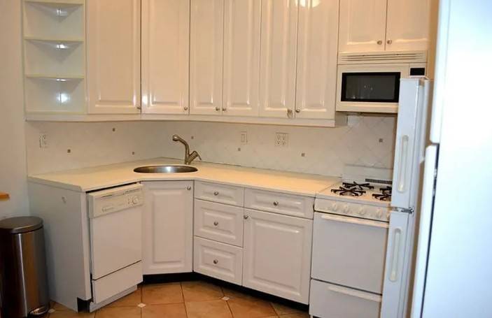 Available by July 23rd,. Welcome to your new home !