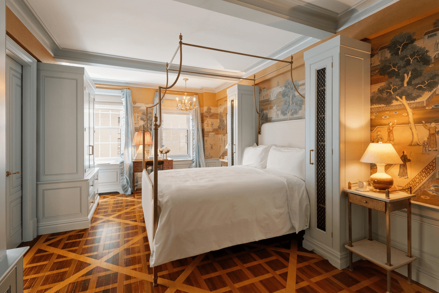 The Carlyle Hotel Residences where hotel living meets private luxury on the Upper East Side 35 East 76th Street, Residence 415 A rare opportunity to own one of only twenty ...