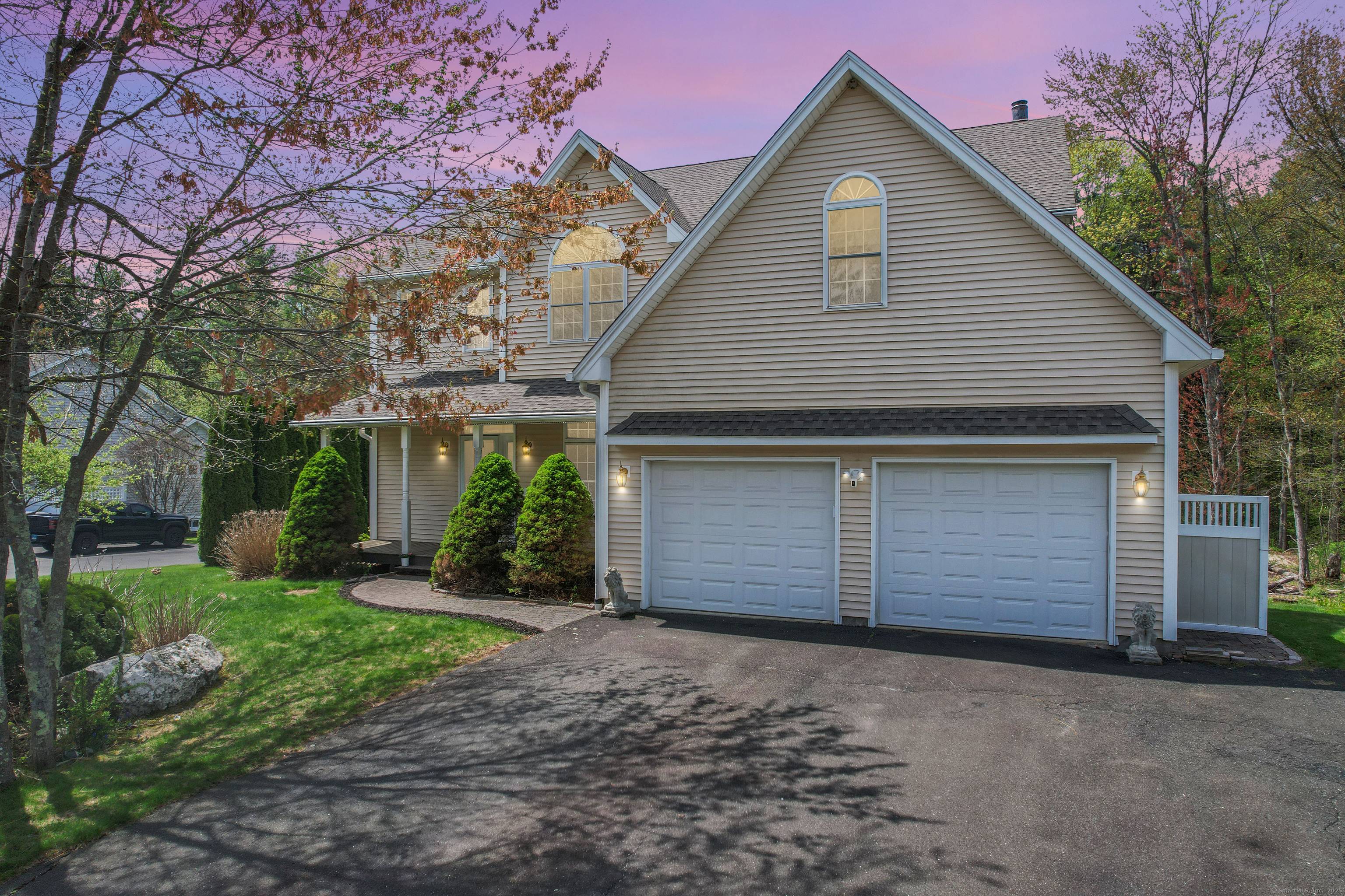Welcome to 85 Chippenwood Lane Where Elevated Living Meets Everyday Comfort in the Heart of Chippen Hill !