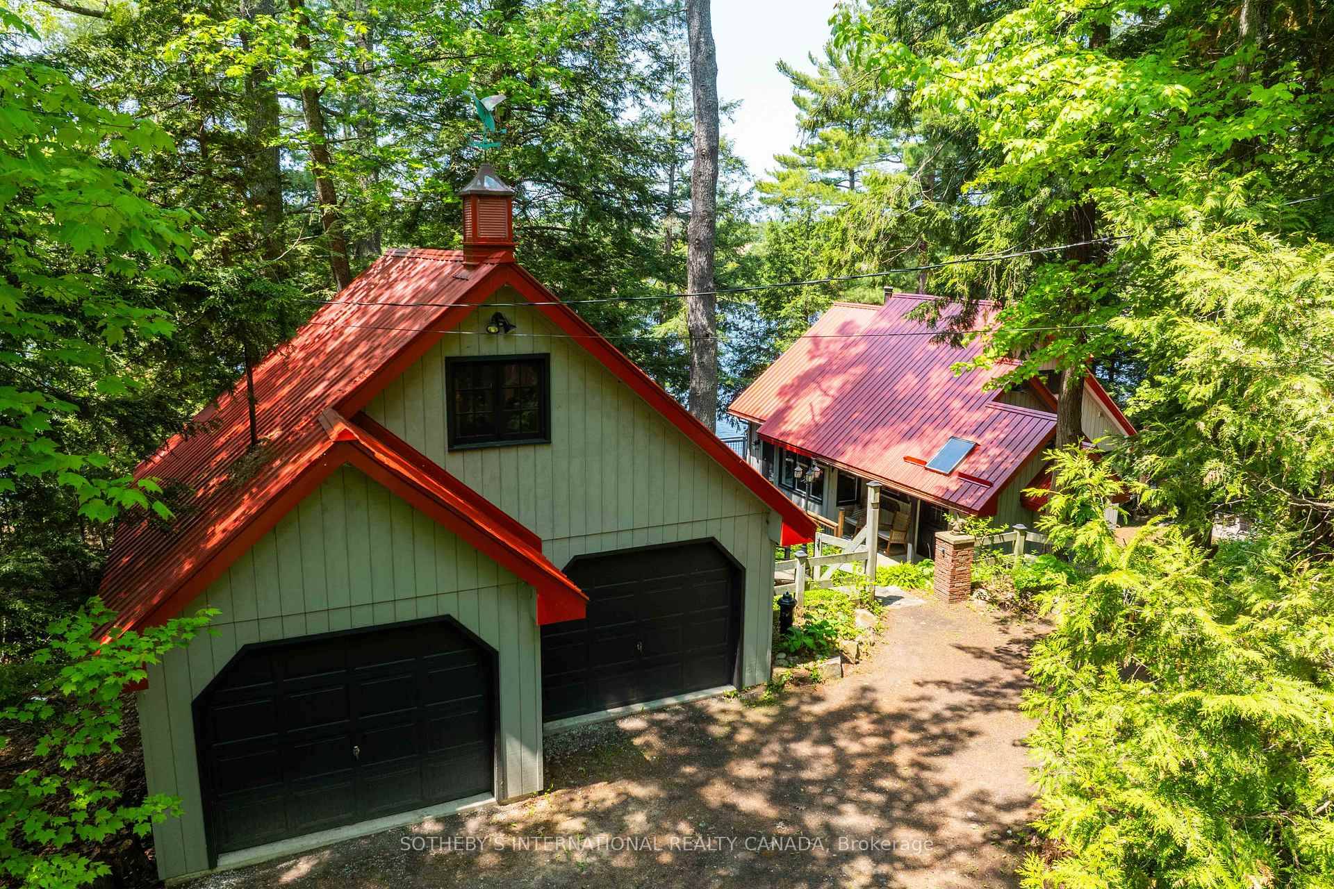 Moore Lake Renovated Lakefront Retreat with Sunset Views.