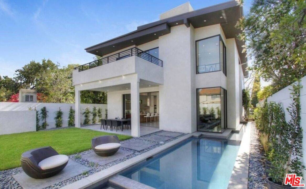 458 S Mansfield Ave 5BR Hancock Park La