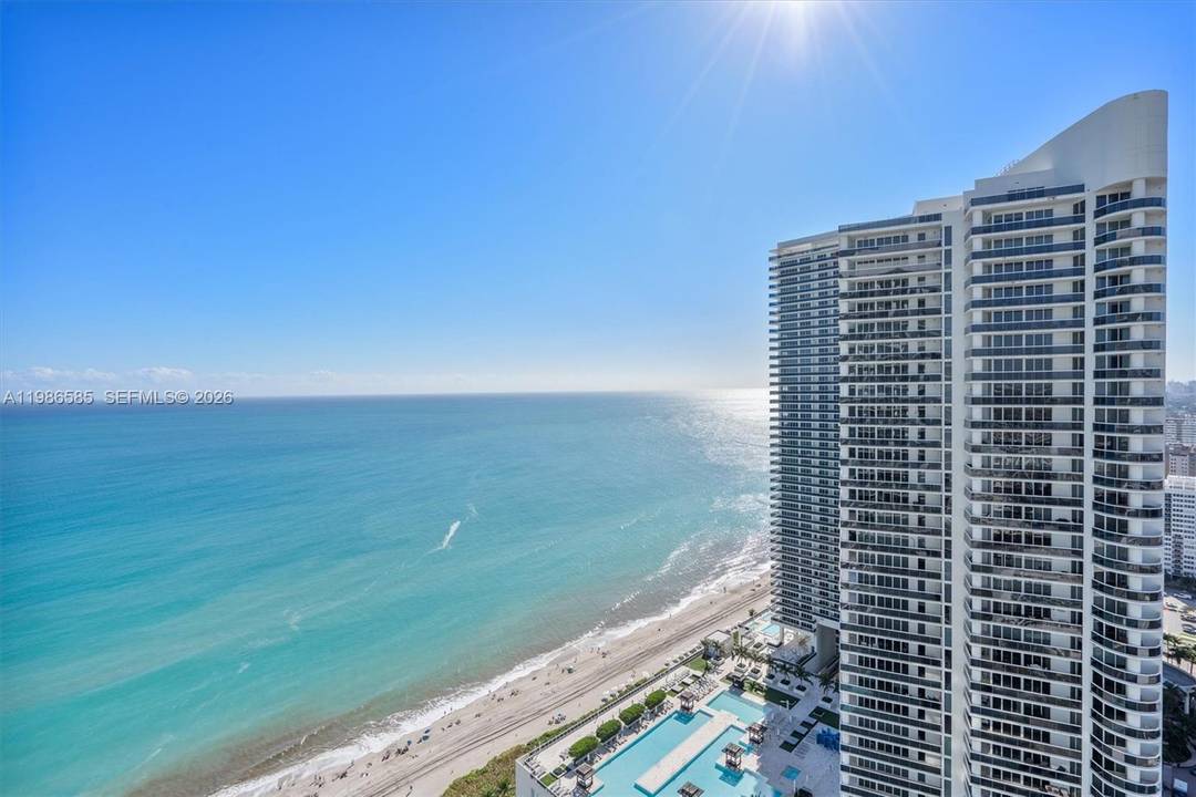 YOU HAVE TO SEE THIS BREATHTAKING SOUTH OCEANFRONT VIEW FROM THE 32ND FLOOR.