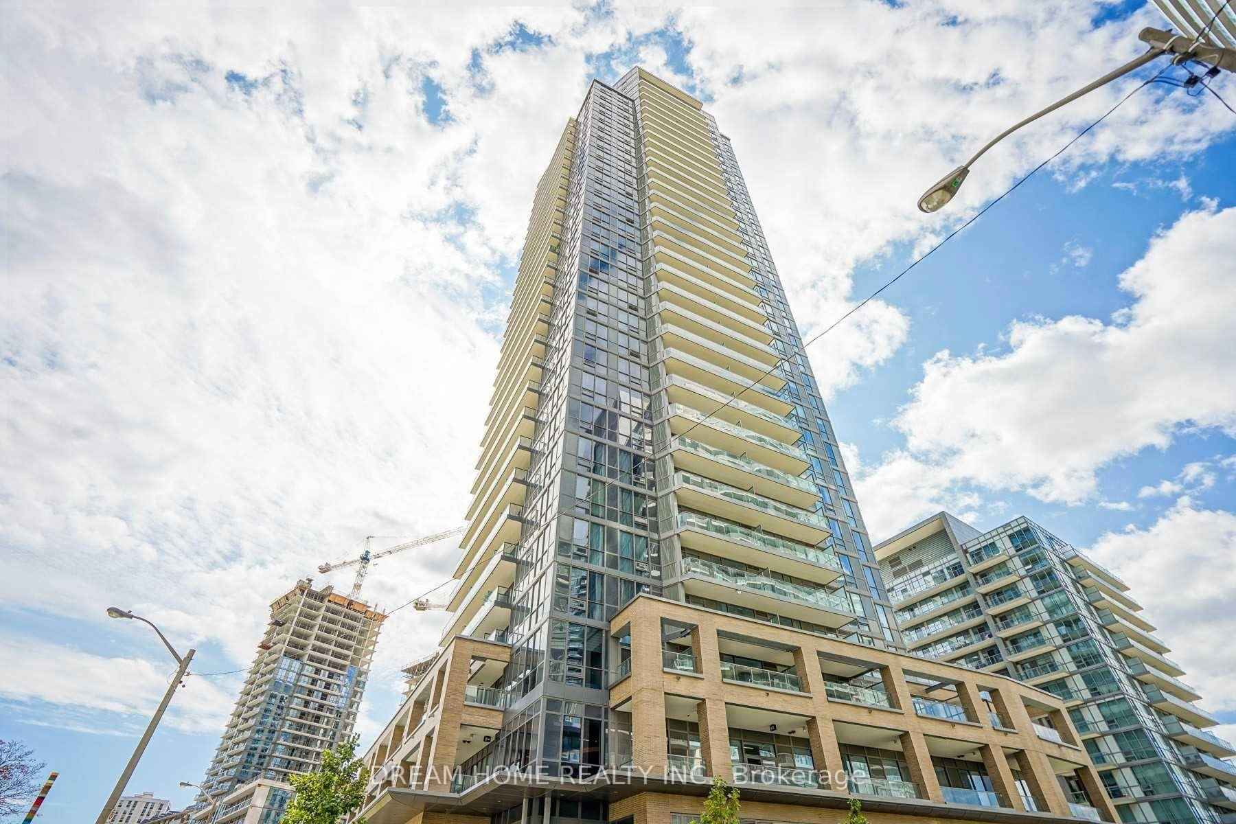 Spacious Two Bedrm Suites Located At The Most High Demanded Area Prestigious Emerald City Park, Unobstructed Sw View.