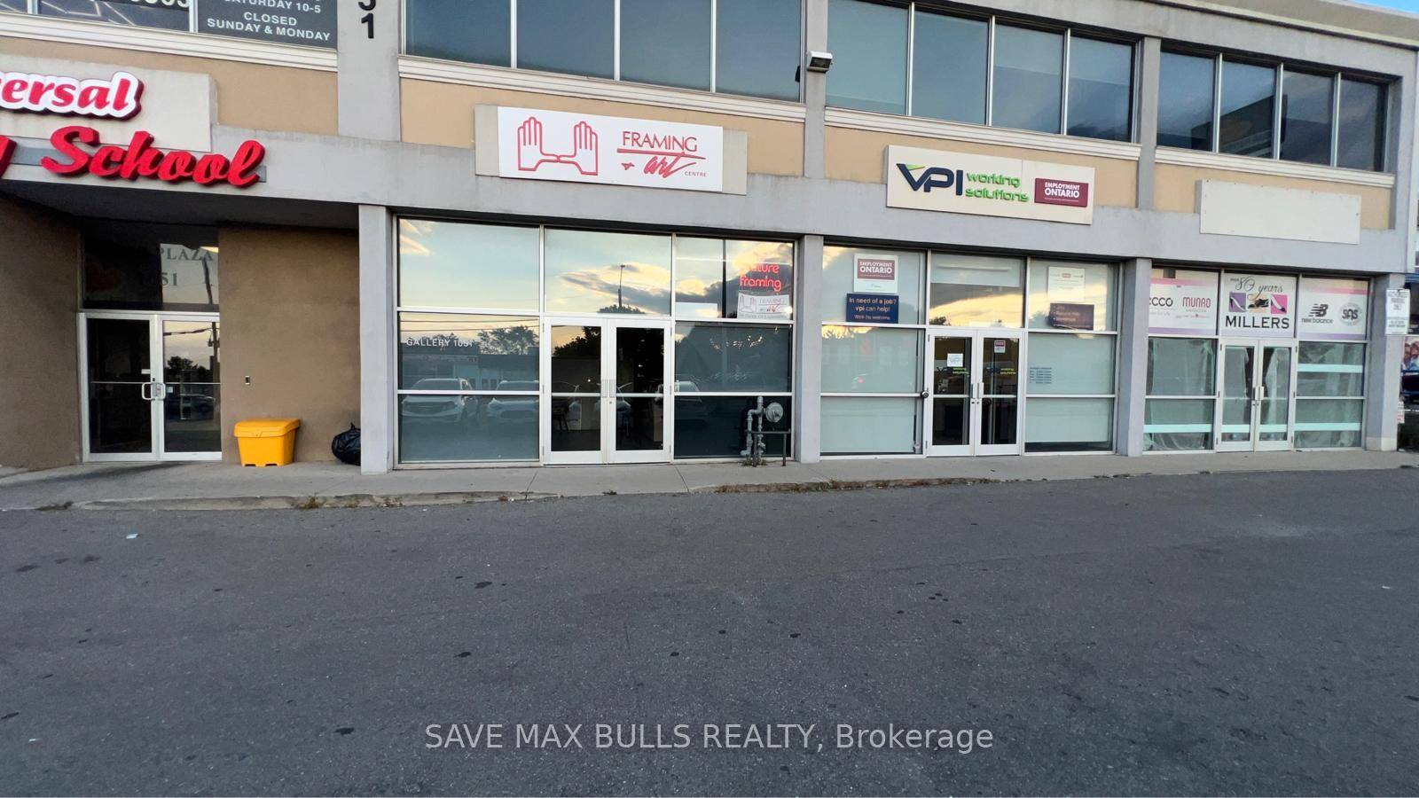 Prime location ; ample parking.