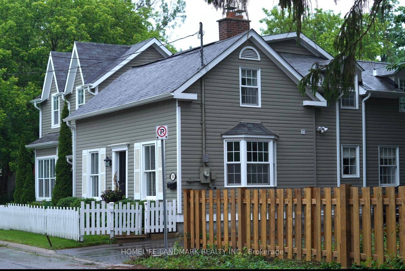 We love Unionville ! ! ! Elegant Custom Built Home Located In The Heart Of Historic Unionville Walking Distance To Main Street amp ; Toogood Pond, Parks, Trails.