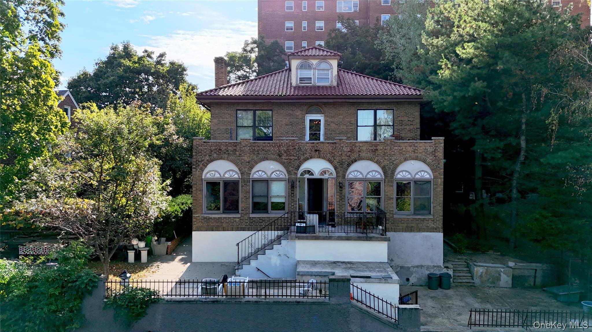 Available for the first time since its construction in the 1920s, 3850 Cannon Place is a two family house, situated on a massive oversized lot a rare opportunity in this ...